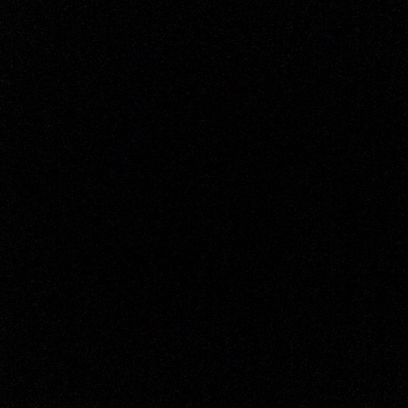 Meet your Posher, Mia - Picture 1 of 1